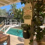 L'oasi Di Franco Bed & Breakfast 3*