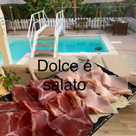 L'oasi Di Franco Couette-café
