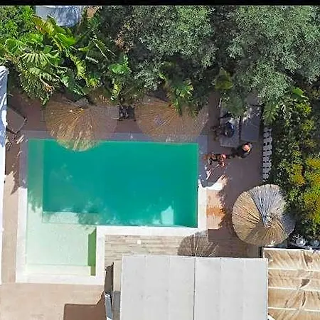 L'oasi Di Franco 3*