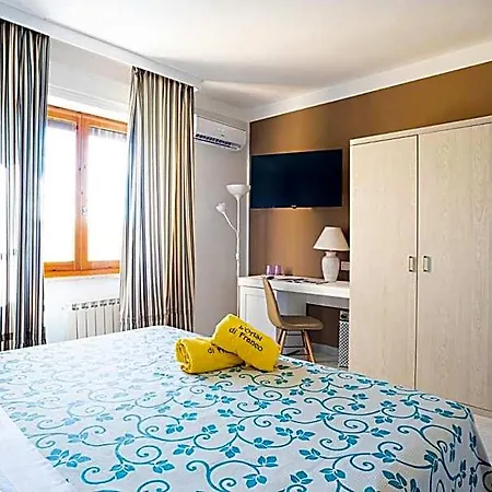 L'oasi Di Franco Bed and Breakfast 3*