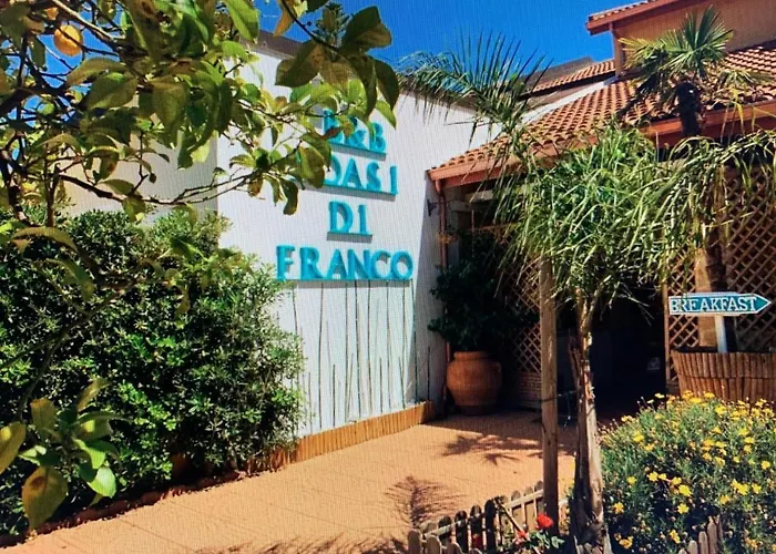 L'oasi Di Franco Bed & Breakfast 3*